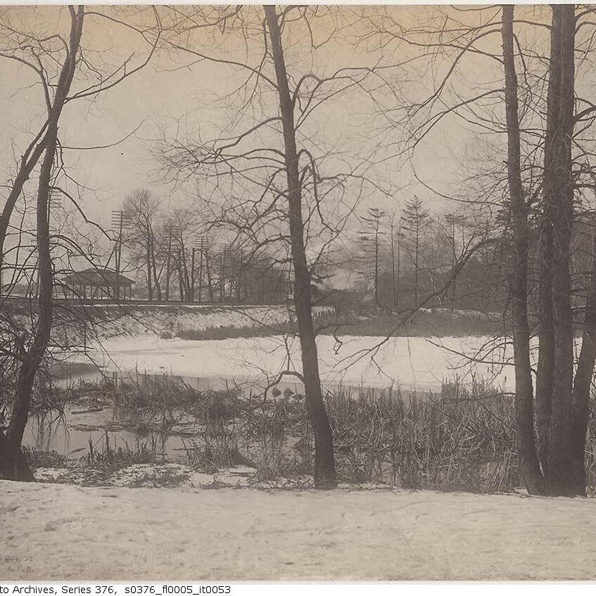 Railway crossing at the south end of the park, High Park, 1890. Photo: City of Toronto Archives, Fonds 200, Series 376, File 5, Item 15